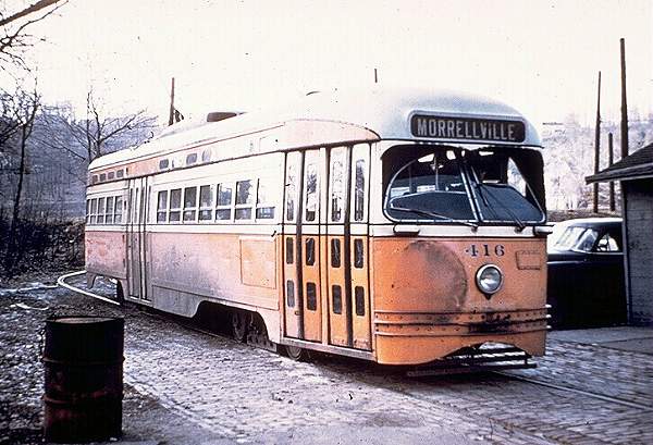 usr_m_jst_416_roxburyloop_jt_121.jpg