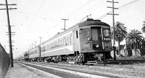usr_m_lax+pe_0454_watts_bv_pe153.jpg