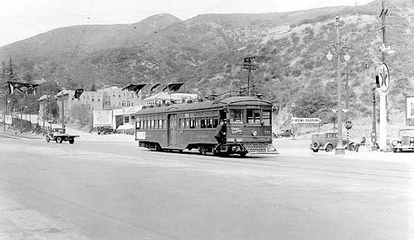 usr_m_lax+pe_0710_hollywoodbowl_bv_pe262.jpg