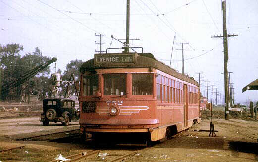 usr_m_lax+pe_0752_venicelinefranchisecar_bv+kendouglas_pe198.jpg