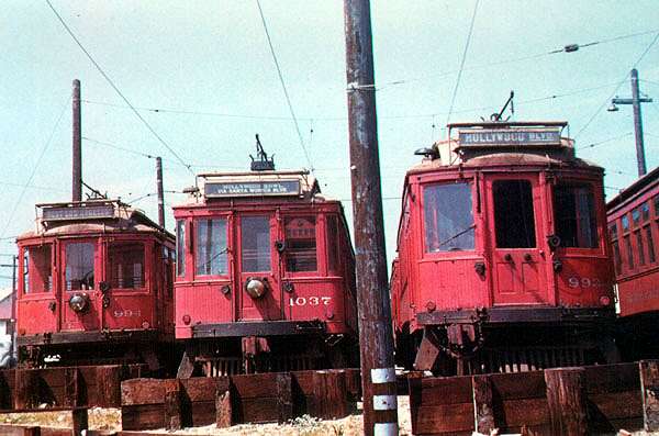 usr_m_lax+pe_0994,1037,0993_oceanparkcarhouse_joet+bobter_pe491.jpg