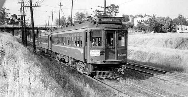 usr_m_lax+pe_1239,1249_valleyjct_1950_bv+ampayne_pe365.jpg