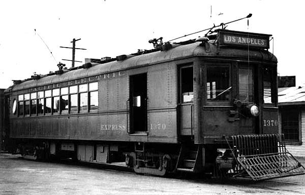 usr_m_lax+pe_1370_bv_pe075.jpg