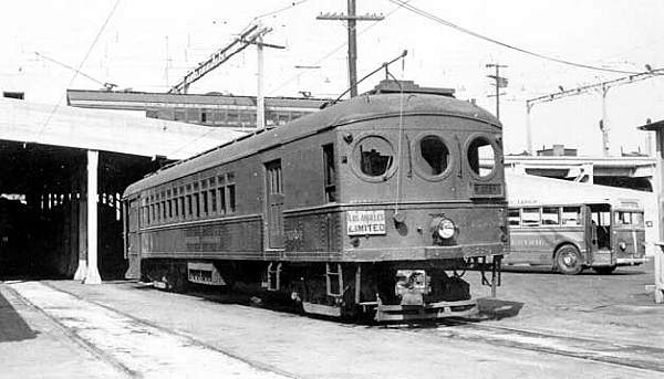 usr_m_lax+pe_4700_6thmainterminal_bv_pe330.jpg