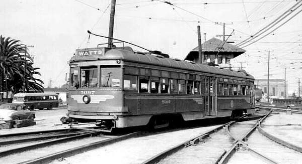 usr_m_lax+pe_5097_wattscarhouse_19521210_bv_pe306.jpg