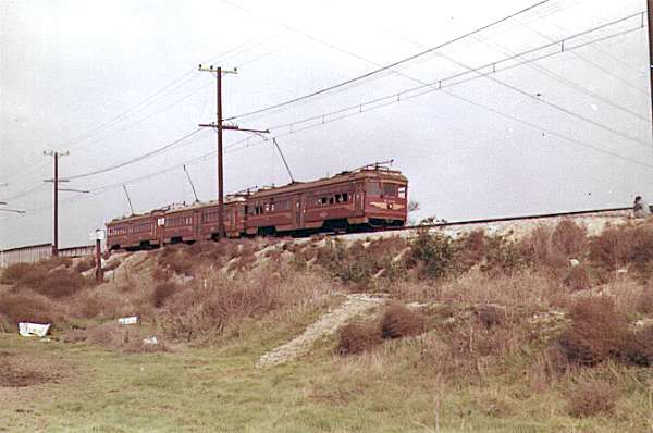 usr_m_lax+pe_51xx-ft_larivercrossing_19570224_kenhar_pe449.jpg
