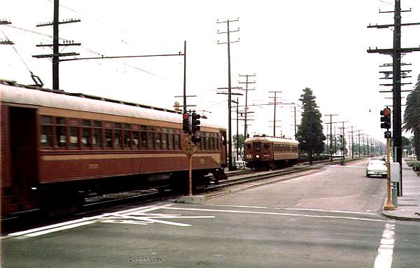 usr_m_lax+pe_blimps_compton_1959_kenhar_pe445.jpg