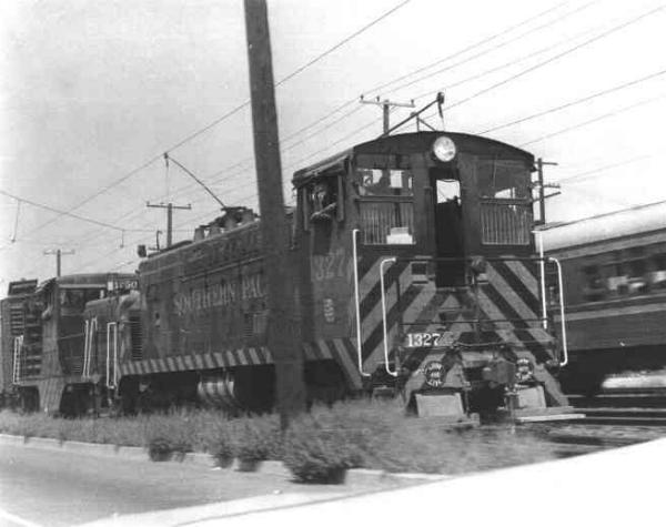 usr_m_lax+pe_frt'1327_1955_dmewh_pe021.jpg