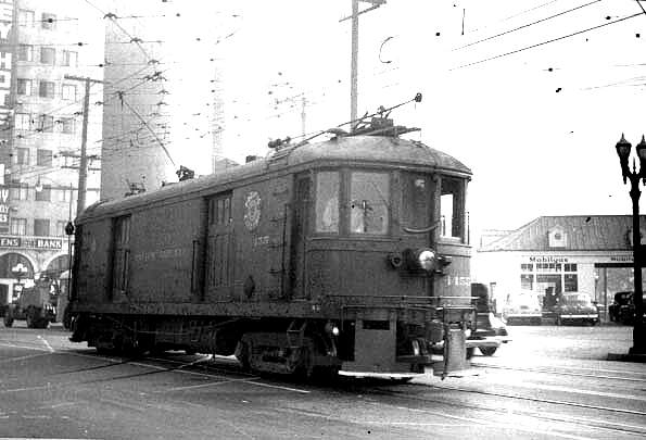 usr_m_lax+pe_frt'1452_7th+maple_bv_pe105.jpg