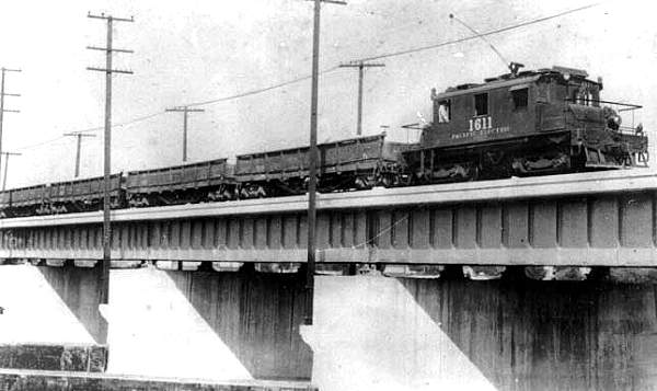 usr_m_lax+pe_frt'1611_sangabrielriverbridge_bv_pe117.jpg