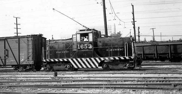 usr_m_lax+pe_frt'1653_macystyard_19490818_bv_pe570.jpg