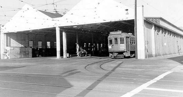 usr_m_lax+pe_misc_pasadenacarhouse_bv_pe260.jpg
