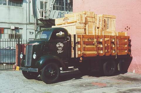 usr_m_lax+pe_wfrr_acmetruck_bv_perr15.jpg