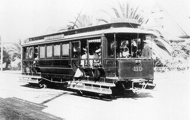 usr_m_laxhist_0110_dressedforsummer_bv_281.jpg