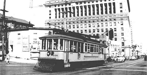 usr_m_laxhist_0416_9linebroadway_sb_269.jpg