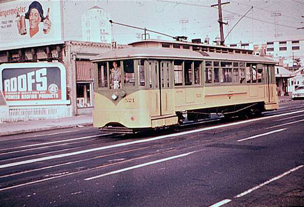 usr_m_laxhist_0521_43rdavalon_khjt_053.jpg