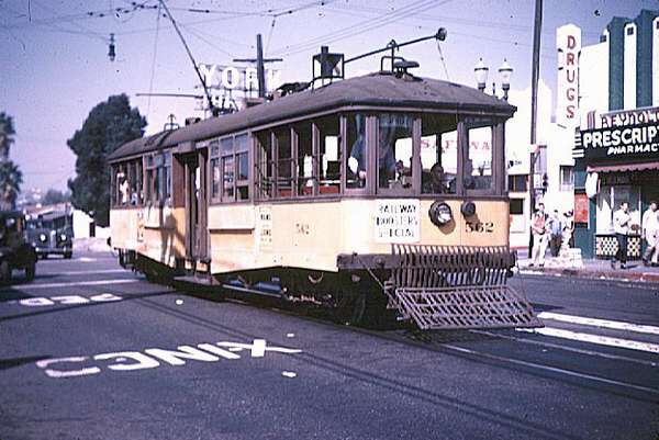 usr_m_laxhist_0562_yorkaveave50_fantrip_19461013_khbmjt_066.jpg