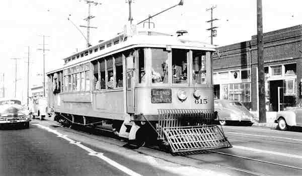 usr_m_laxhist_0615_vlinevermontave_sb_272.jpg