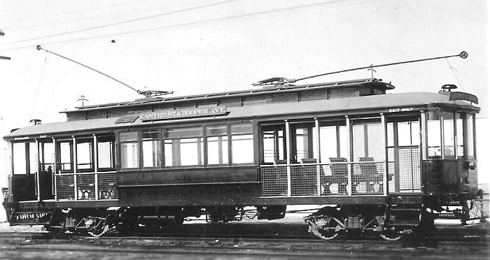 usr_m_laxhist_0692_signede12thhooper_ss_293.jpg