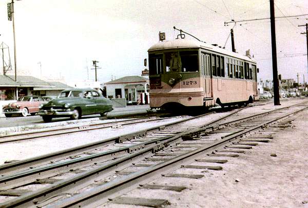 usr_m_laxhist_1273_centuryblvd_19540703_askh_235.jpg