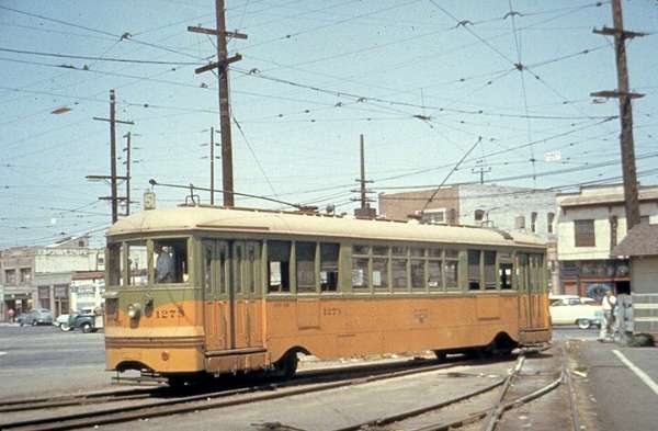 usr_m_laxhist_1273_div5carhouse_19550826_khjt_147.jpg