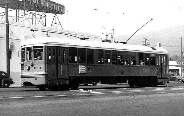 usr_m_laxhist_1291_eaglerock_kdbv_097.jpg
