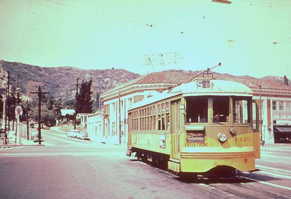 usr_m_laxhist_1420_5line_jt_214.jpg