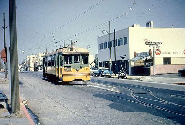 usr_m_laxhist_1445_8thwestern_khtdjt_243.jpg