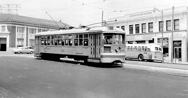 usr_m_laxhist_1462_eaglerock_195206_bv_171.jpg