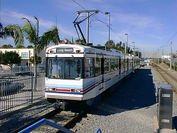 usr_m_laxmod_aline_106_bv_pe034.jpg