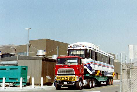 usr_m_laxmod_aline_107_delivery_19891009_bv_bl52.jpg