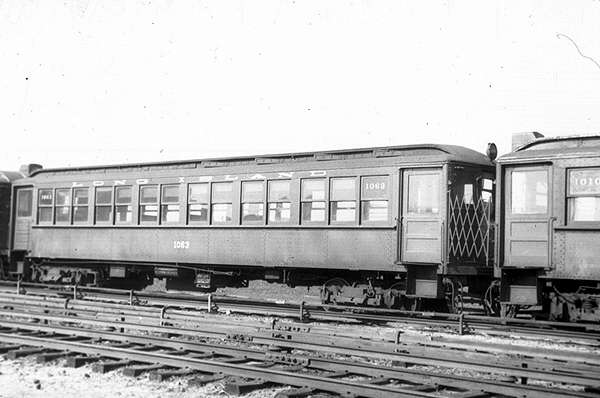 usr_m_lirr_1stgen_1063_woodhavenstation_jt_034.jpg