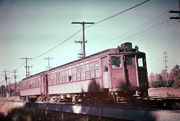 usr_m_lirr_1stgen_1101_hempsteadcrossing_1951_jmjt_035.jpg