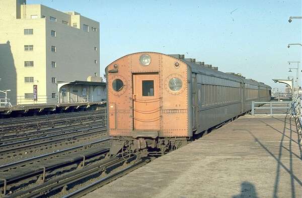 usr_m_lirr_2ndgen_1864_unionhall_19700202_jt_057.jpg