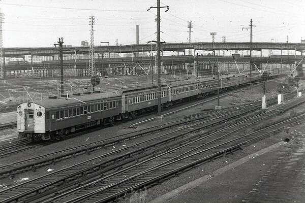 usr_m_lirr_2ndgen_4684_sunnysideyard_jt_094.jpg