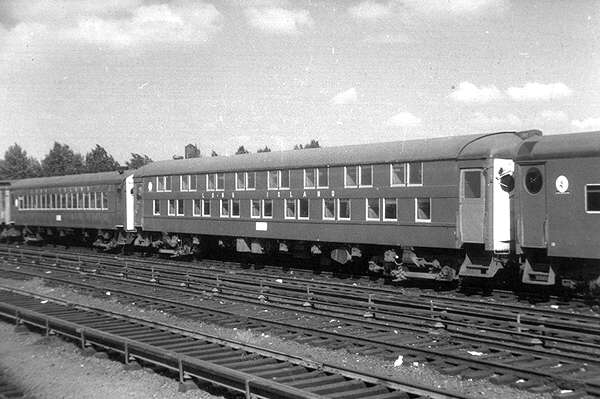 usr_m_lirr_3rdgen_xxx_022_jt_171.jpg