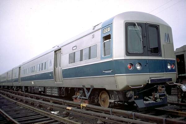 usr_m_lirr_5thgen_9001_duntonyard_19690119_jt_029.jpg