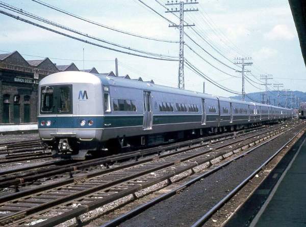 usr_m_lirr_5thgen_xxx_crotonharmonny_jm_032.jpg