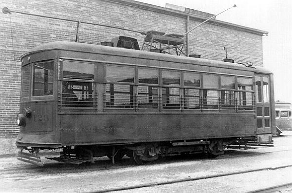 usr_m_lkshelec_123_sandusky+shop_038_csbv.jpg