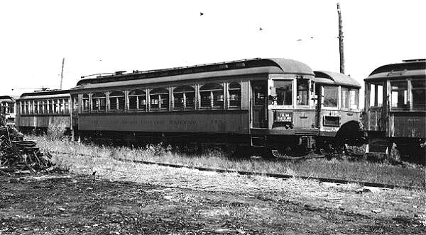 usr_m_lkshelec_155_sandusky+shop_057_csdb.jpg