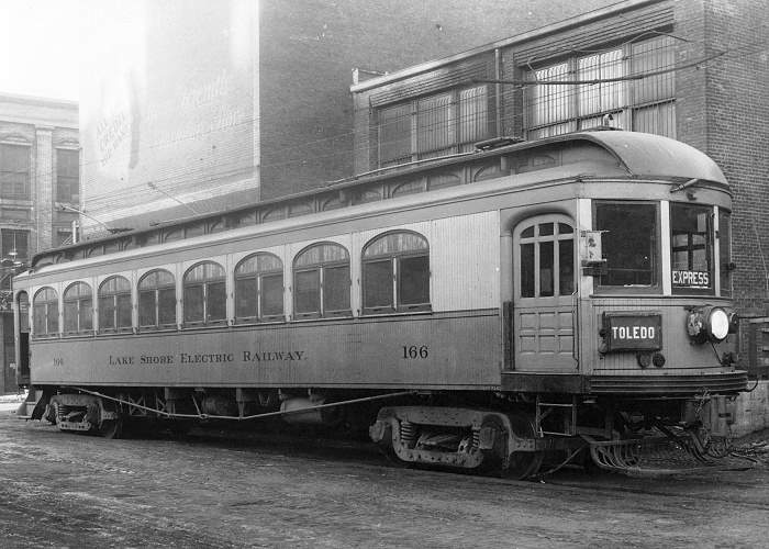 usr_m_lkshelec_166_cleveland_101_bv.jpg