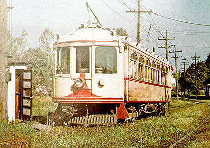usr_m_lvt_0812_emausjct_bv+jl_lvt048.jpg