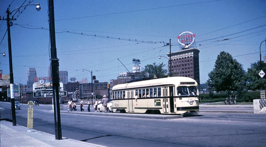 usr_m_mci_pcc_733_195207_ss_120.jpg