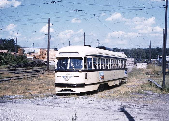usr_m_mci_pcc_735_carbarnyard_19550715_ss_186.jpg