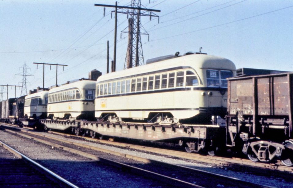 usr_m_mci_pcc_intor_onflatcars_ss_195.jpg