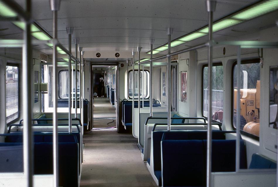 usr_m_mia_mime_104_interior_19830531_bv_bv037.jpg