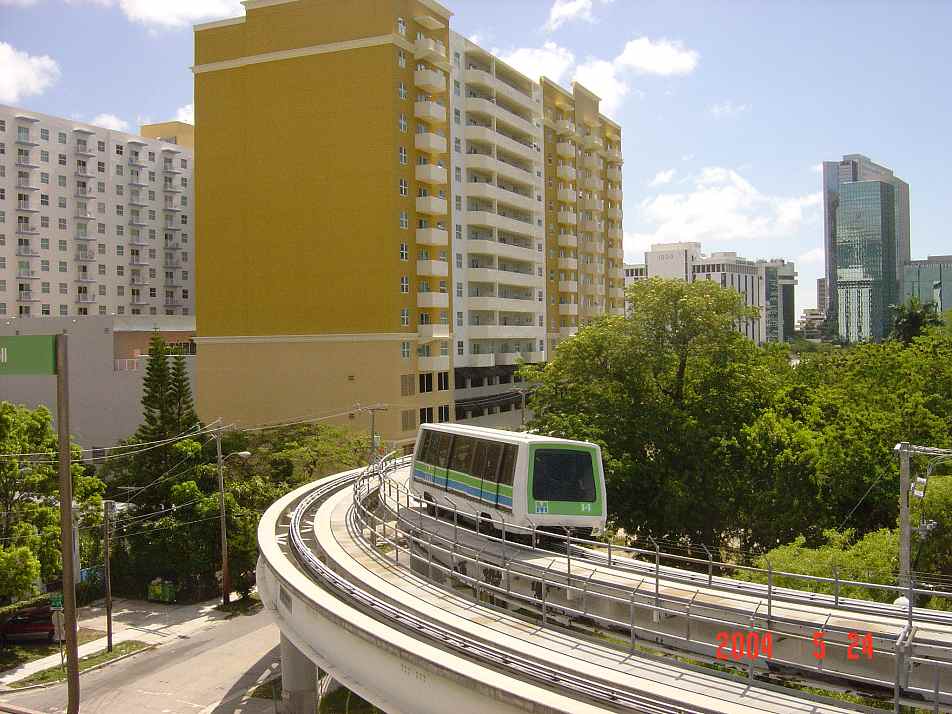 usr_m_mia_mimo_014_20040524_bv_bv040.jpg