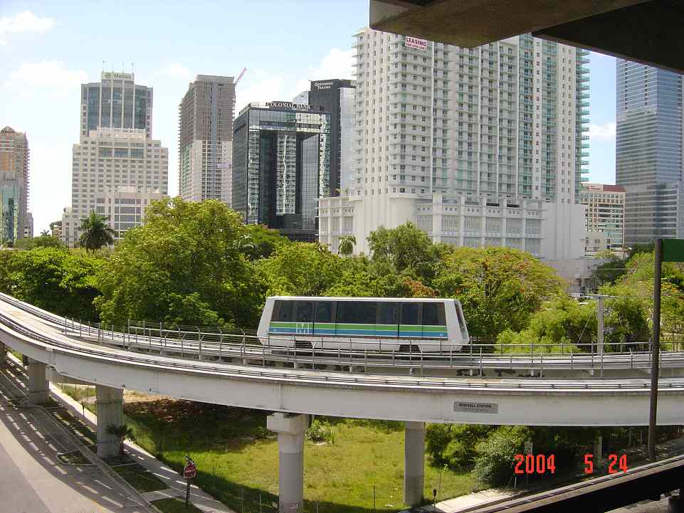 usr_m_mia_mimo_015_20040524_bv_bv039.jpg
