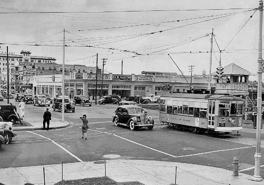 usr_m_mia_stcrcom_210_flagler+sw+1st+eb_19400000_bv_bv018.jpg