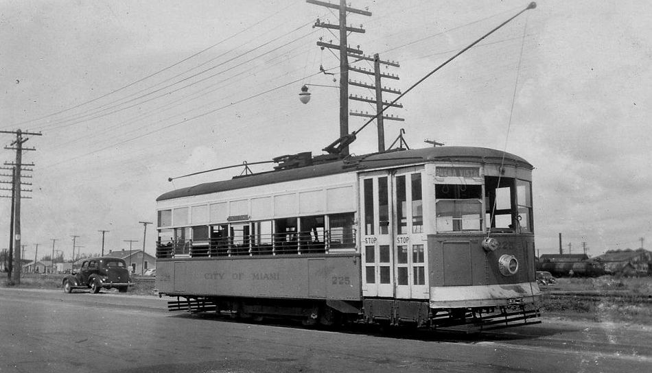 usr_m_mia_stcrcom_225_buena+vista_19390000_wmone+bv_bv021.jpg
